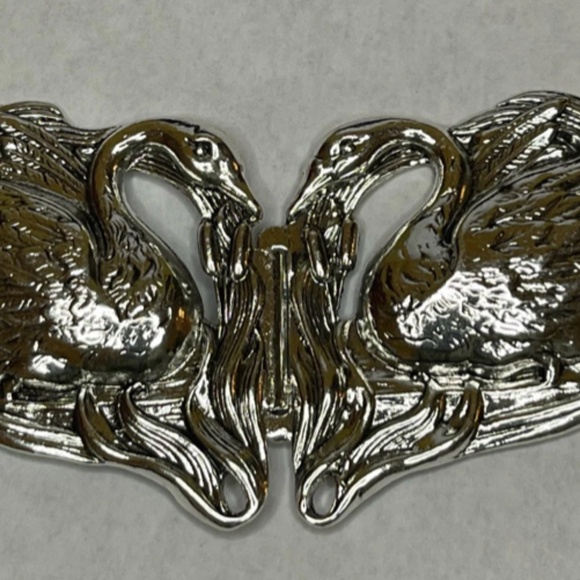 Swan cloak clasp in silver - Picture 4 of 5
